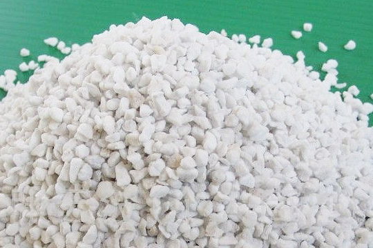Tỷ lệ perlite và vermiculite trong đất trồng hoa hồng. Tỷ lệ perlite và vermiculite trong đất trồng hoa hồng